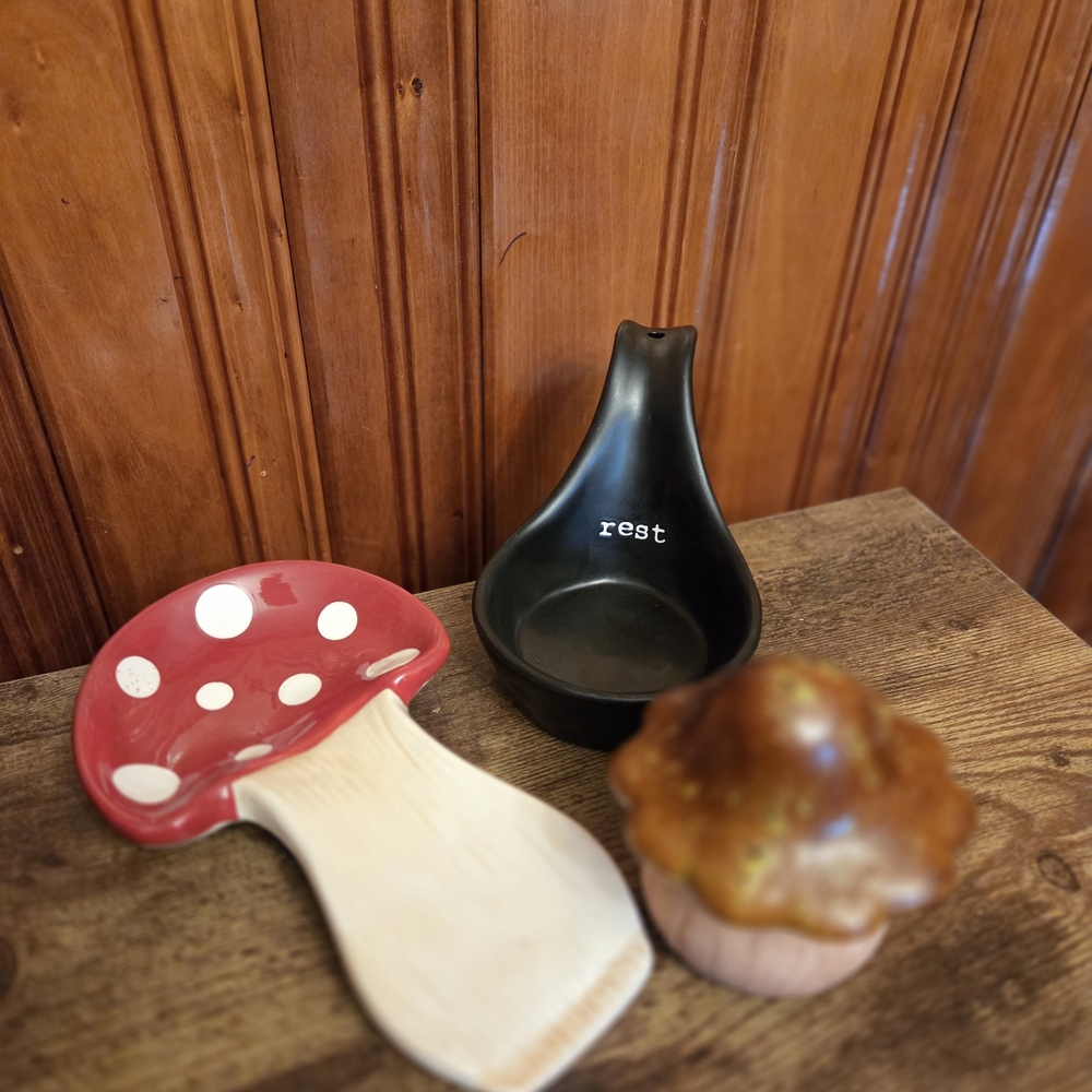 Mushroom Spoon Rest And Black Rest Holder Set
